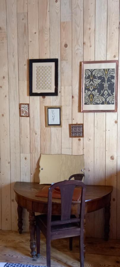 Presilly  Appartement De Charme Dans Une Maison Isolee מראה חיצוני תמונה