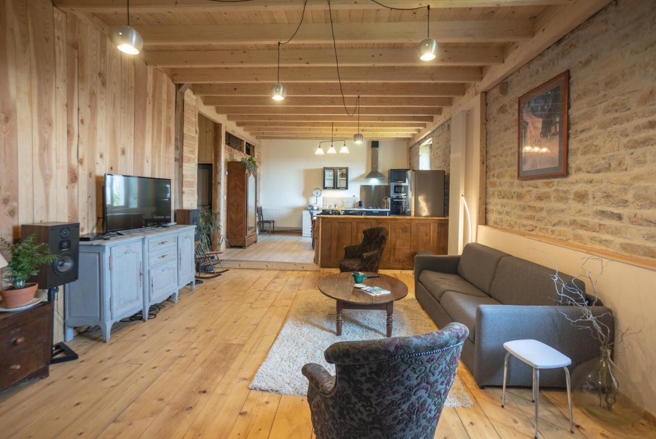 Presilly  Appartement De Charme Dans Une Maison Isolee מראה חיצוני תמונה